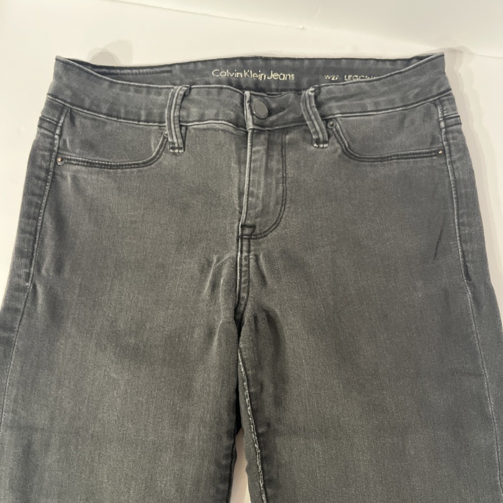 Calvin Klein Jeans Women’s Stretch Legging Jeans Light Wash Black Size 27